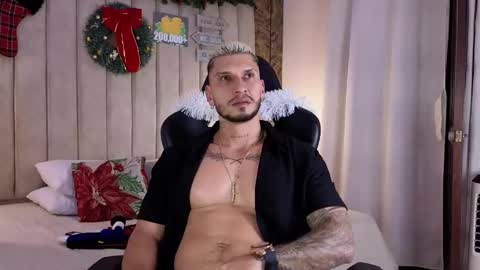 Snapshot of seth_vega_ chatting on January 2025 04:18:02 AM HEY IM SETH online show from January 2025 04:18:02 AM