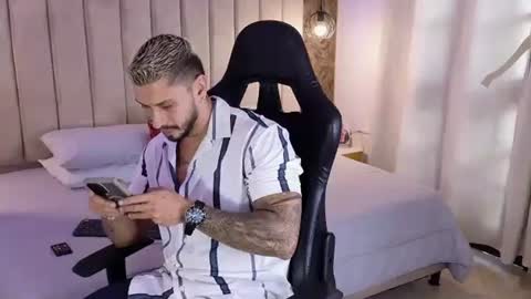 Snapshot of seth_vega_ chatting on January 2025 06:12:02 PM HEY IM SETH online show from January 2025 06:12:02 PM