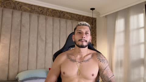 Snapshot of seth_vega_ chatting on January 2025 06:28:01 PM HEY IM SETH online show from January 2025 06:28:01 PM