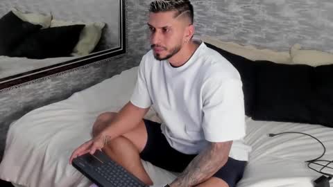 Snapshot of seth_vega_ chatting on February 2025 08:02:02 PM HEY IM SETH online show from February 2025 08:02:02 PM