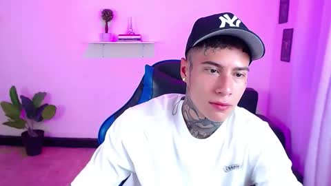 Thomas online show from October 2025 02:29:01 PM