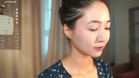 Snapshot of seulbi chatting on November 2025 10:27:01 AM Sana online show from November 2025 10:27:01 AM