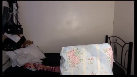 Gabbi online show from November 2025 10:45:02 AM