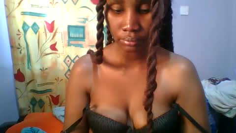 Nancy online show from October 2025 02:25:01 PM