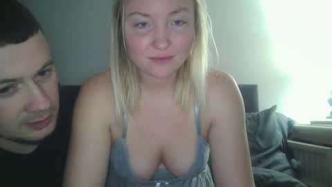 Snapshot of sexiirose22 chatting on February 2025 03:40:01 AM Rose online show from February 2025 03:40:01 AM