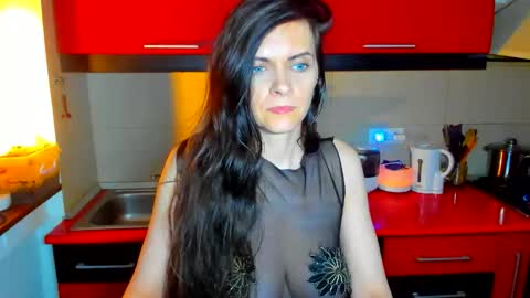 sexqueen1111 online show from February 2026 03:26:01 AM