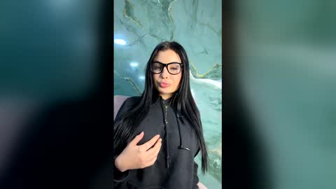 Snapshot of sexual_addiction chatting on December 2025 07:53:02 PM SARA online show from December 2025 07:53:02 PM