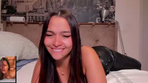 Snapshot of sexualmindset chatting on June 2026 03:56:01 PM Andrea online show from June 2026 03:56:01 PM