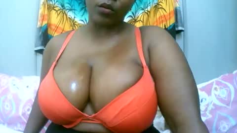 Snapshot of sexxi_ebony chatting on January 2026 02:00:02 PM sexxi_ebony online show from January 2026 02:00:02 PM