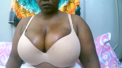 Snapshot of sexxi_ebony chatting on February 2026 07:51:02 AM sexxi_ebony online show from February 2026 07:51:02 AM