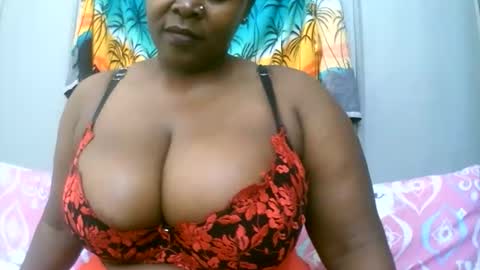 Snapshot of sexxi_ebony chatting on February 2026 07:51:01 AM sexxi_ebony online show from February 2026 07:51:01 AM