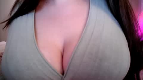 Snapshot of sexxxyprincess chatting on July 2026 02:33:01 AM Princess online show from July 2026 02:33:01 AM