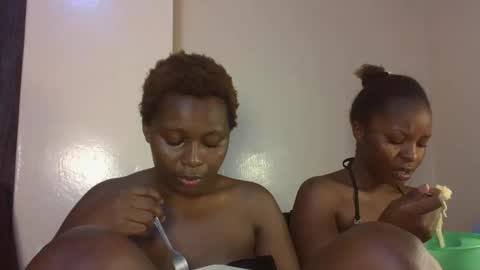 Snapshot of sexxy_amira chatting on November 2025 07:29:02 AM sexxy_amira online show from November 2025 07:29:02 AM