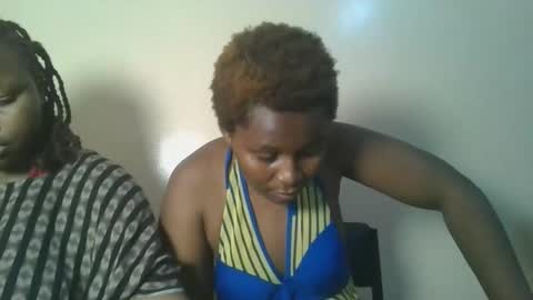 Snapshot of sexxy_amira chatting on November 2025 02:43:02 PM sexxy_amira online show from November 2025 02:43:02 PM