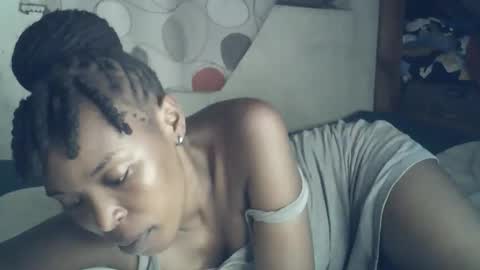 sexxy_curvy23 online show from February 2026 06:26:01 PM