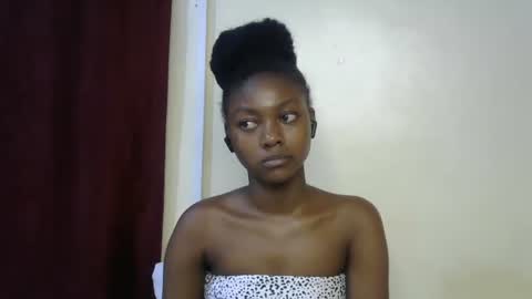 Snapshot of sexxy_divaa chatting on March 2026 08:34:01 PM vicky online show from March 2026 08:34:01 PM