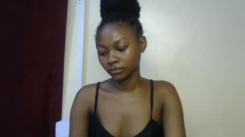 Snapshot of sexxy_divaa chatting on March 2026 03:18:02 AM vicky online show from March 2026 03:18:02 AM