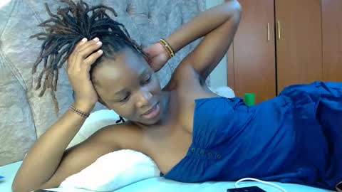 Snapshot of sexxy_santa chatting on December 2024 08:09:02 AM Santa online show from December 2024 08:09:02 AM