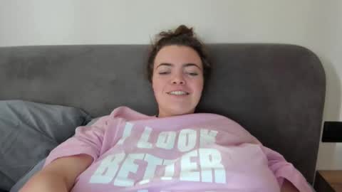 Hello dear. I will be glad to meet you.  see you soon. online show from October 2025 11:11:02 AM