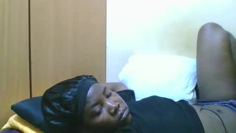 Snapshot of sexy_ariana90 chatting on January 2026 09:51:02 PM Reshia online show from January 2026 09:51:02 PM