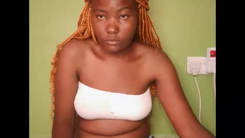 Snapshot of sexy_banice chatting on February 2026 06:22:01 AM sexy_banice online show from February 2026 06:22:01 AM