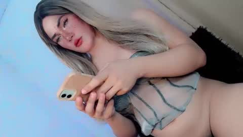 Snapshot of sexy_blaire chatting on September 2025 12:40:01 PM Haley Blaire online show from September 2025 12:40:01 PM