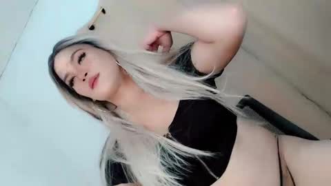 Snapshot of sexy_blaire chatting on September 2025 01:27:01 PM Haley Blaire online show from September 2025 01:27:01 PM