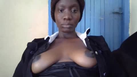 sexy_butty01 online show from October 2025 01:05:02 AM