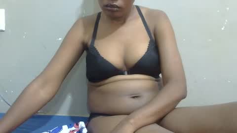 Snapshot of sexy_claude96 chatting on January 2025 08:40:02 AM sexy_claude96 online show from January 2025 08:40:02 AM