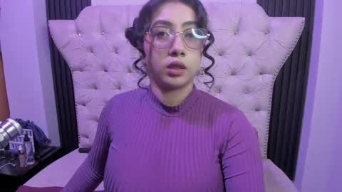  C R I S T A L  online show from June 2026 07:04:02 PM