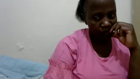 Sweet Dee online show from June 2026 05:20:02 AM