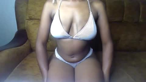 Ellahh online show from March 2026 02:06:02 AM