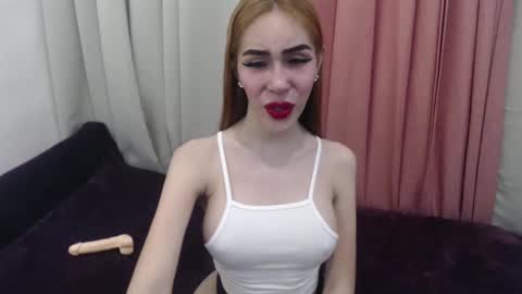 Snapshot of sexy_emily92 chatting on January 2025 08:25:01 AM sexy_emily92 online show from January 2025 08:25:01 AM