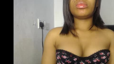 Ella online show from May 2026 06:26:04 PM
