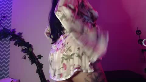 Snapshot of sexy_impact chatting on March 2025 03:34:01 AM    online show from March 2025 03:34:01 AM