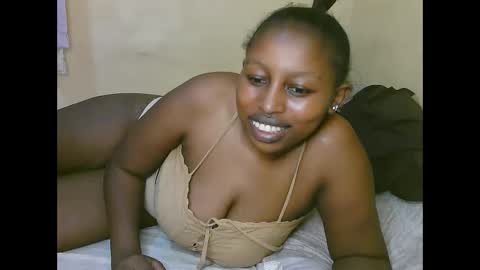 sexy_latasha online show from December 2025 08:36:02 PM