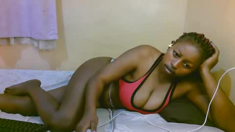 sexy_latasha online show from April 2026 07:58:02 PM