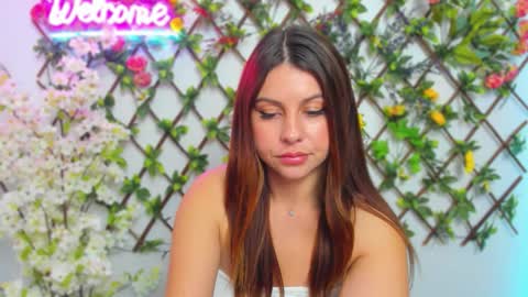 Lily online show from October 2025 03:49:01 PM