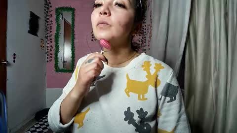 sexy lolas online show from October 2025 05:02:02 AM