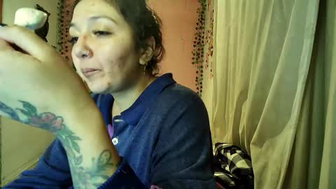 sexy lolas online show from November 2025 02:50:02 AM