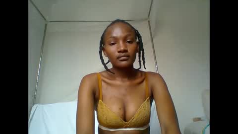 Snapshot of sexy_lucy012 chatting on January 2025 11:32:01 AM sexy_lucy012 online show from January 2025 11:32:01 AM