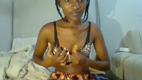 Snapshot of sexy_lucy012 chatting on January 2025 02:25:02 AM sexy_lucy012 online show from January 2025 02:25:02 AM