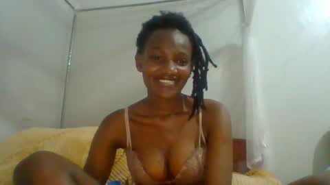 Snapshot of sexy_lucy012 chatting on February 2025 08:37:01 PM sexy_lucy012 online show from February 2025 08:37:01 PM