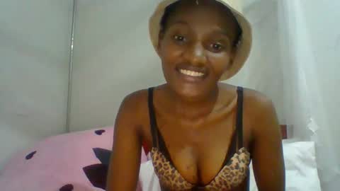 Snapshot of sexy_lucy012 chatting on February 2025 06:53:01 PM sexy_lucy012 online show from February 2025 06:53:01 PM