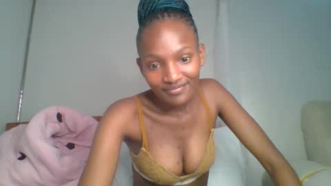Snapshot of sexy_lucy012 chatting on February 2025 07:38:01 PM sexy_lucy012 online show from February 2025 07:38:01 PM