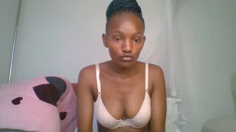 Snapshot of sexy_lucy012 chatting on February 2025 01:54:02 PM sexy_lucy012 online show from February 2025 01:54:02 PM