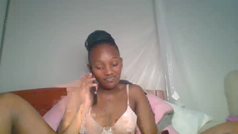 Snapshot of sexy_lucy012 chatting on February 2025 07:59:02 PM sexy_lucy012 online show from February 2025 07:59:02 PM