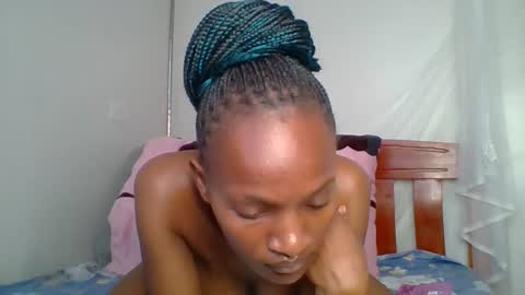 Snapshot of sexy_lucy012 chatting on February 2025 02:52:02 PM sexy_lucy012 online show from February 2025 02:52:02 PM