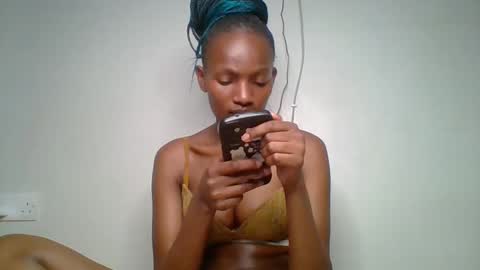 Snapshot of sexy_lucy012 chatting on February 2025 09:42:01 PM sexy_lucy012 online show from February 2025 09:42:01 PM