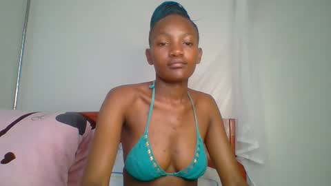 Snapshot of sexy_lucy012 chatting on February 2025 10:34:01 AM sexy_lucy012 online show from February 2025 10:34:01 AM